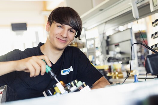 Karriere: anspruchsvolle Aufgaben | BAUR GmbH Karriere: anspruchsvolle Aufgaben | BAUR GmbH